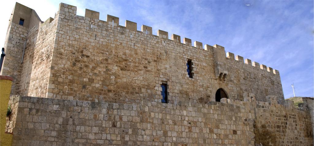 Castillo De Grisel 외부 사진